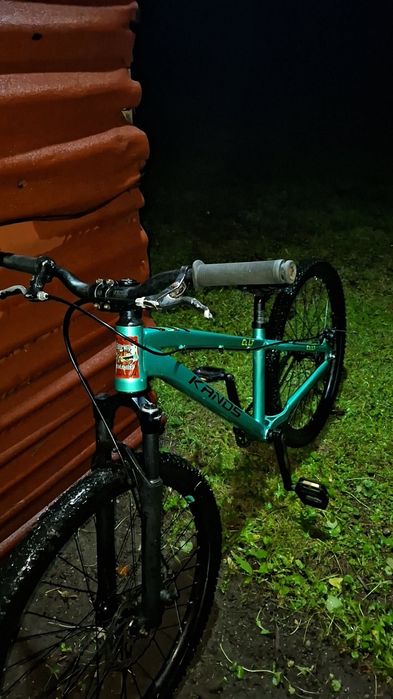 Kands Colt 2XT dirt