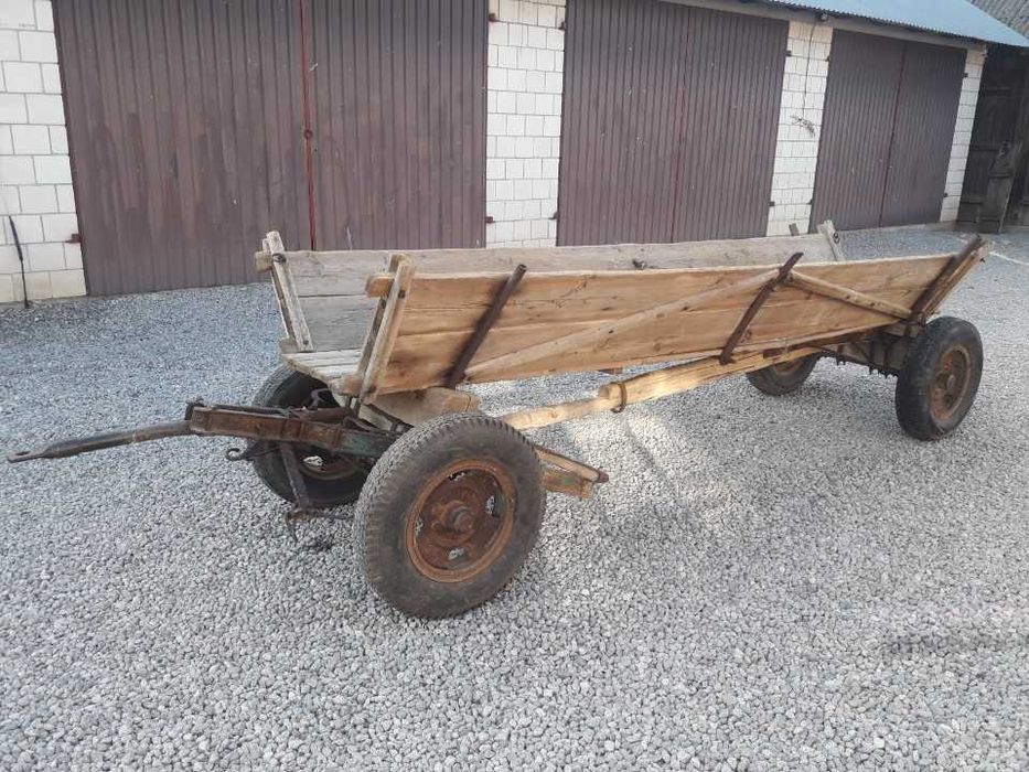 Wóz stan jak na zdjęciu, garażowany.