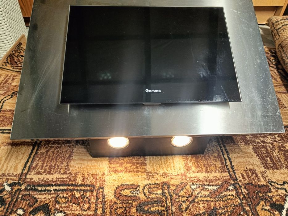 Okap kuchenny wiszący.