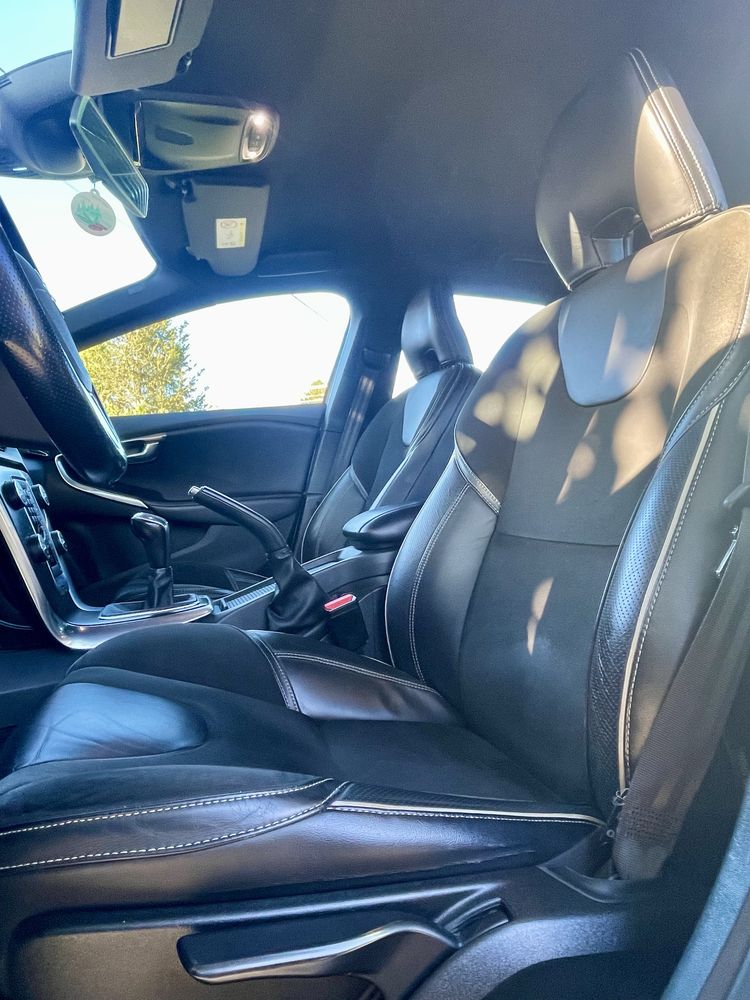 Para venda volvo v 40 R design D 2 com garantia de 24 meses