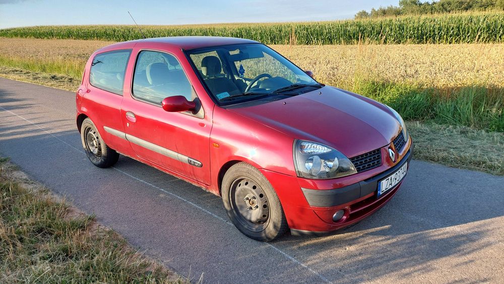 Renault Clio II 1.6 16v 107KM KLIMA w DOBRYM STANIE