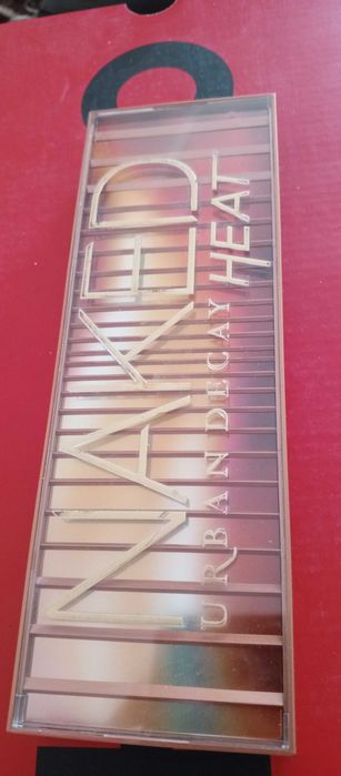 Палетка тіней для повік Urban Decay Naked Heat для макіяжу 12 кольорів