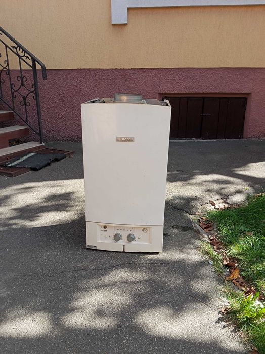 Котел газовий Bosch 24 Квт двоконтурний, димохідний БУ