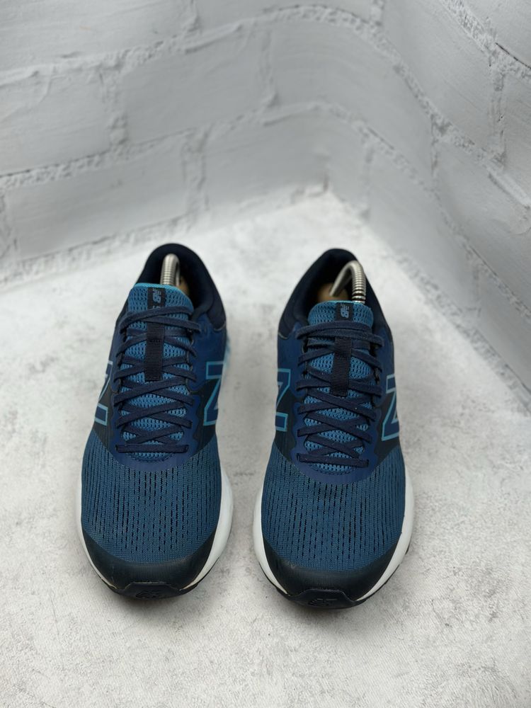 Чоловічі спортивні бігові кросівки New Balance 43p 27.5cm