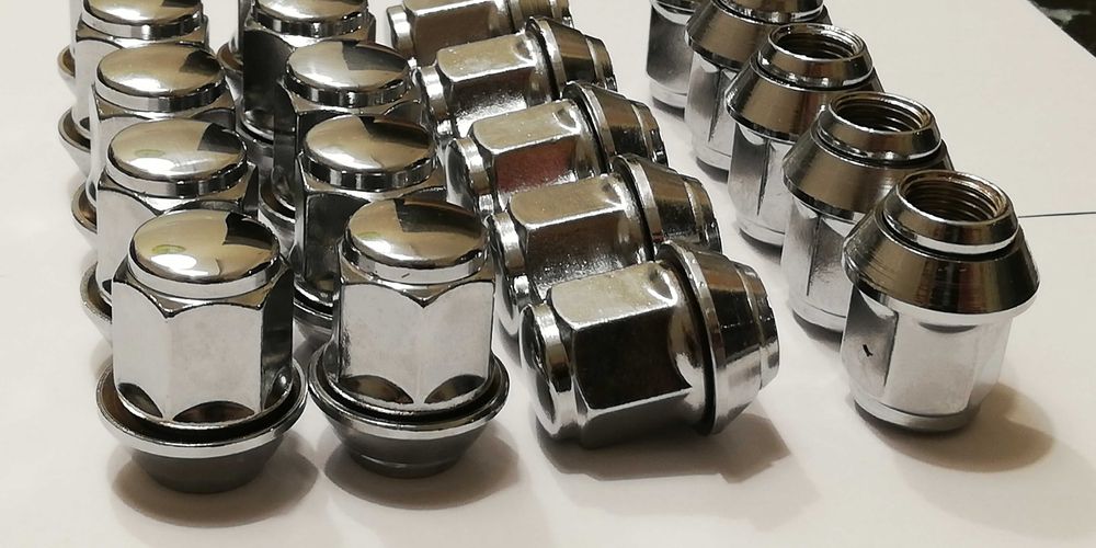 Nakrętki Ford C-Max S-Max Focus Kuga M12 M14 1,25 1,5