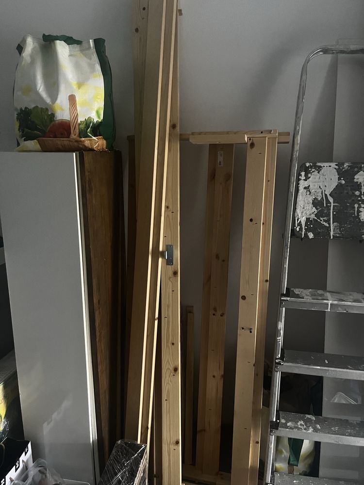 Cama madeira ikea