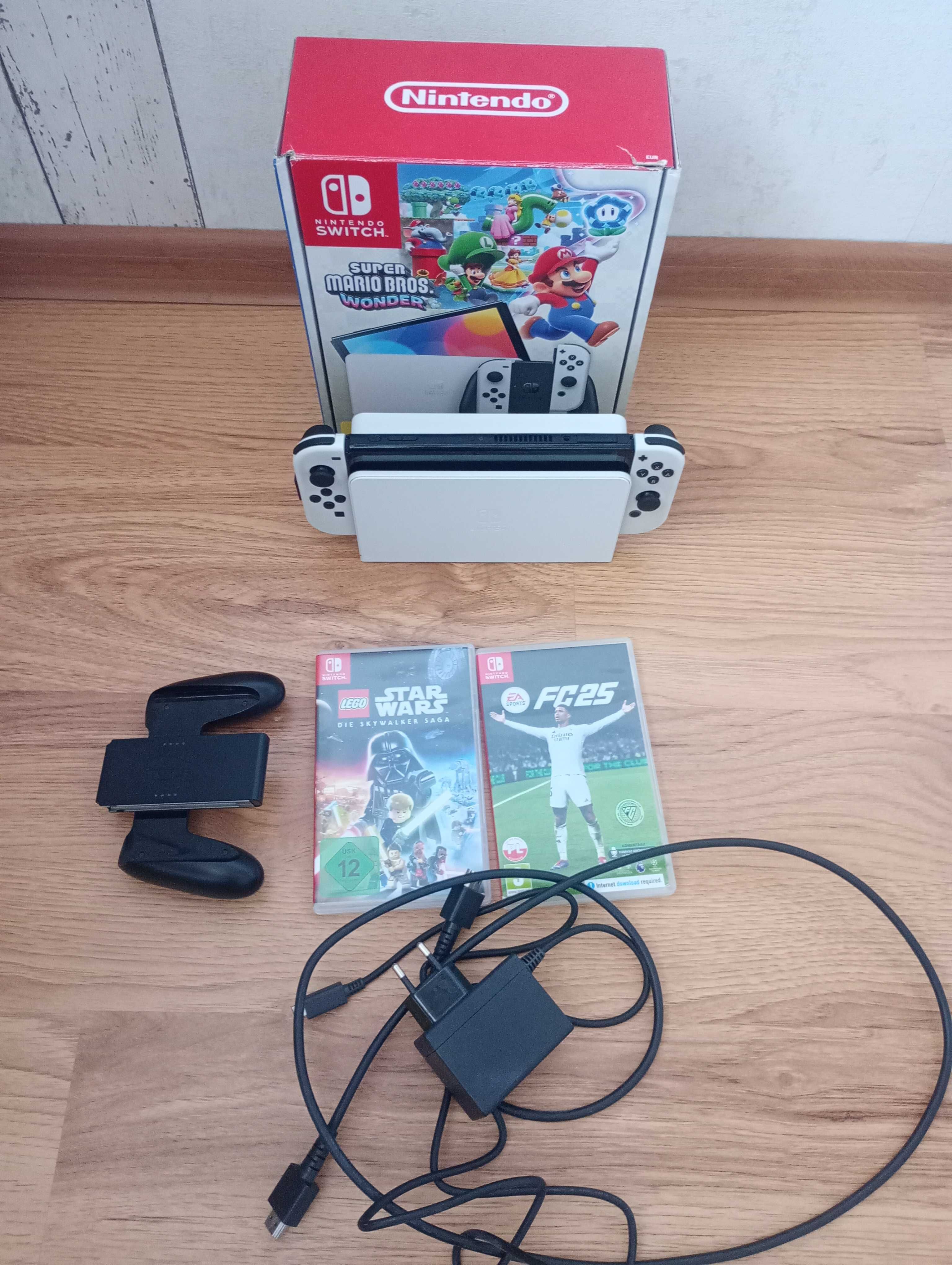 Sprzedam konsolę Nintendo Switch OLED