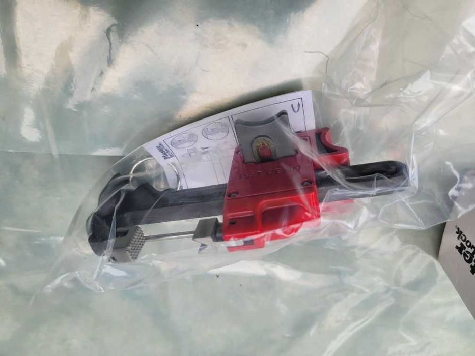 MasterLock S3068 Blokada zaworów kulowych