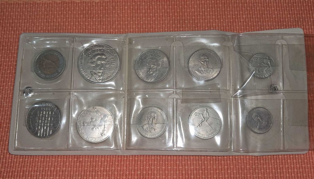 Conjunto lote bolsa + 10 moedas de coleção