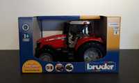 Bruder nowe zestaw Traktor Massey Ferguson 7600 + przyczepa z belami