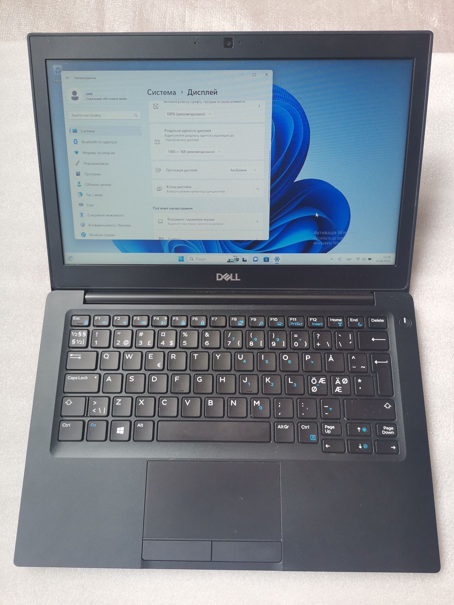 Dell 7290 i5 8350u 8gb 256ssd 1366×768hd 

Ноутбук в чудовому стані, з