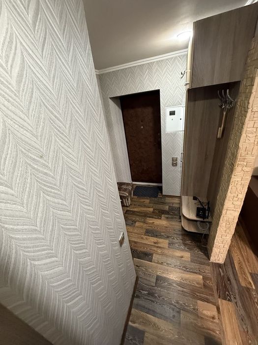 Здам 1к квартиру внизу пр Олександра Поля (Кірова)