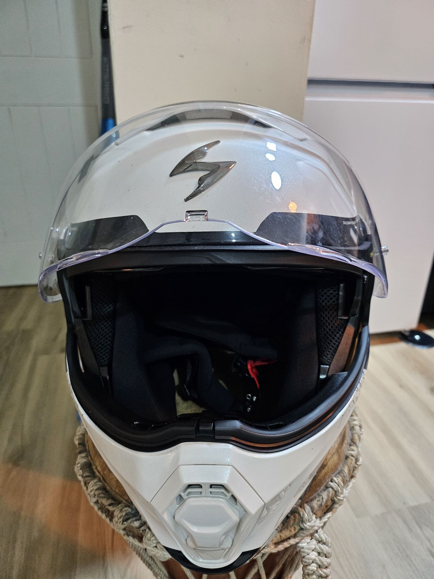 Vendo capacete Scorpion EXO 930