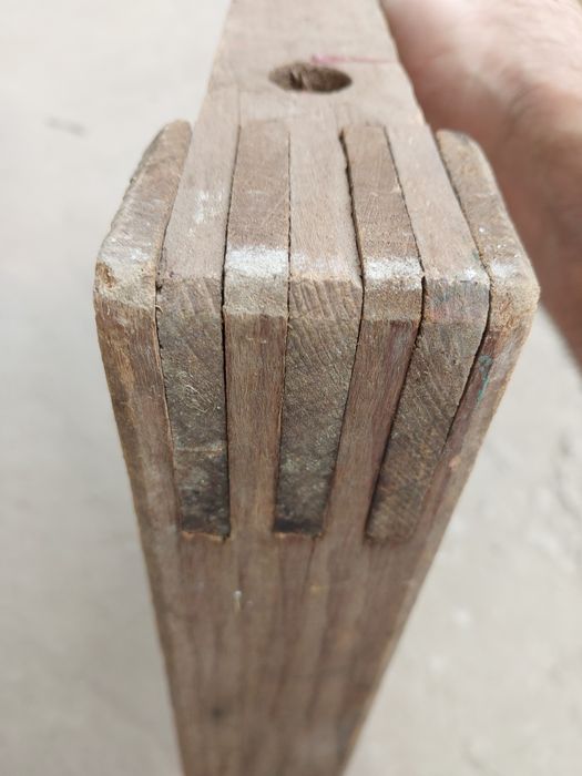 Струбцины деревянные из дуба времен СССР