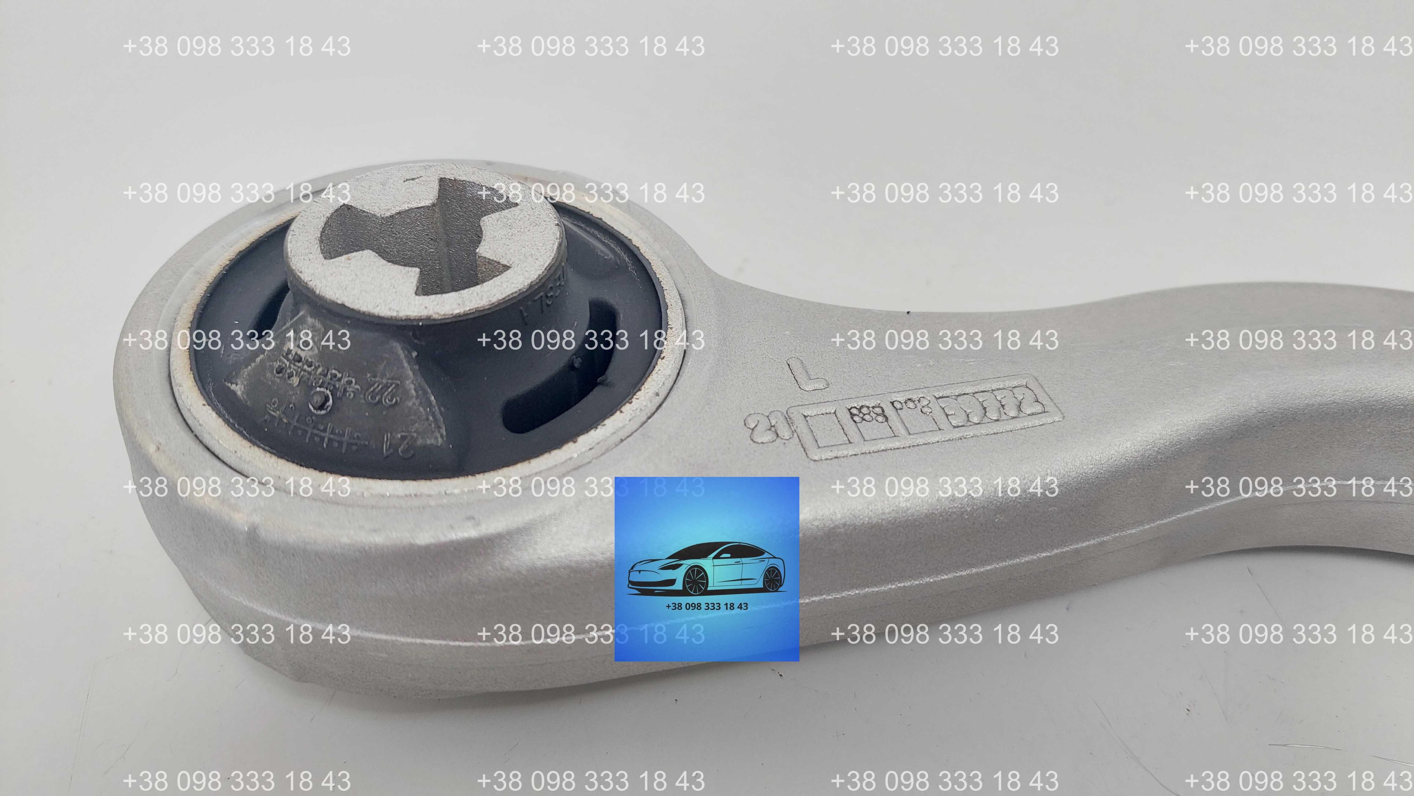 Важіль нижній (Банан) Tesla Model 3, Model Y 1288354-99-B,1044354-00-A