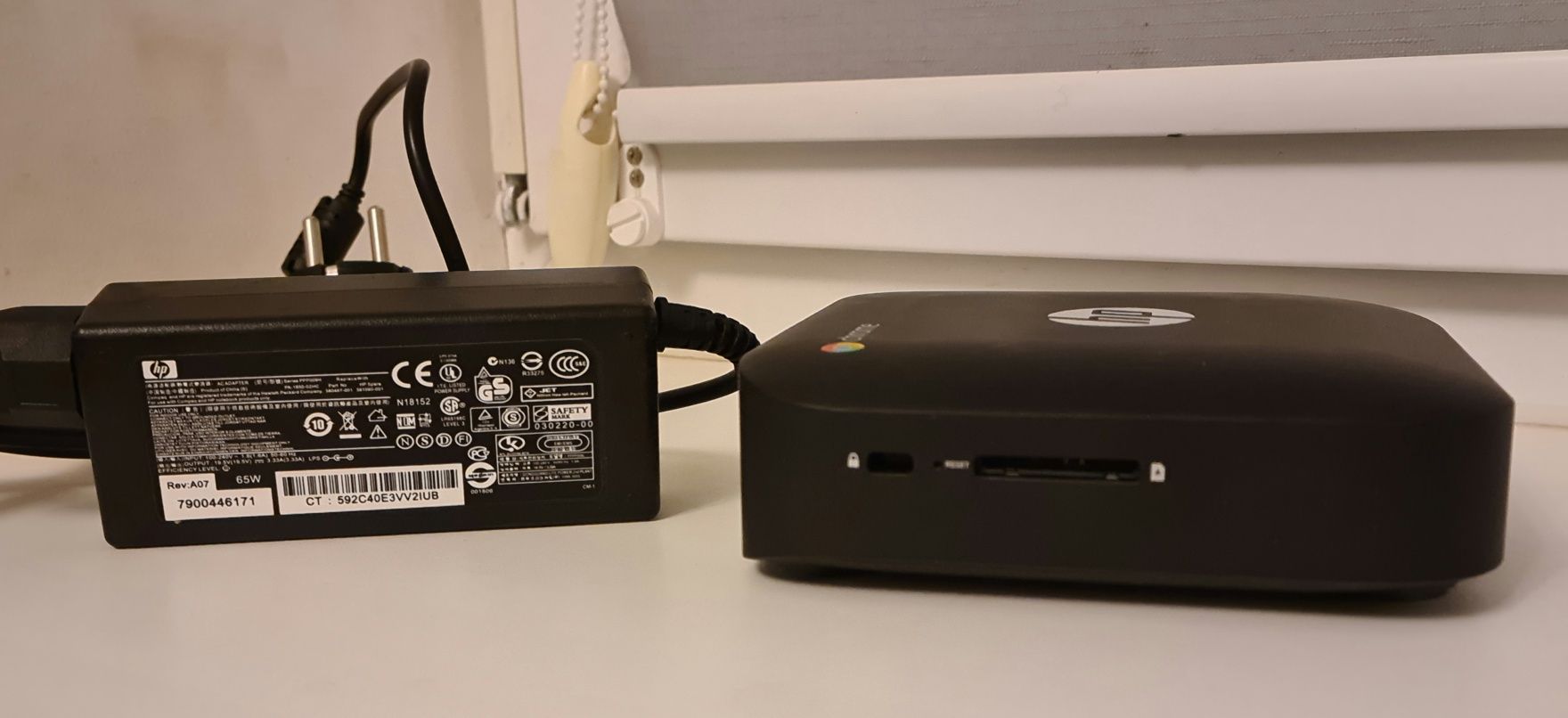 неттоп HP Chromebox TPN-Q150 4Gb 16Gb SSD M.2 WIN10 Intel NUC