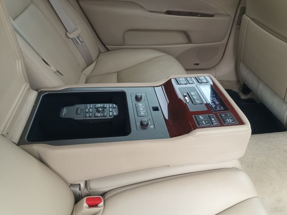 Lexus ls 600hl stan bardzo dobry