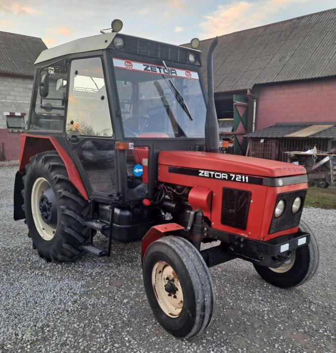 Zetor 7211      .