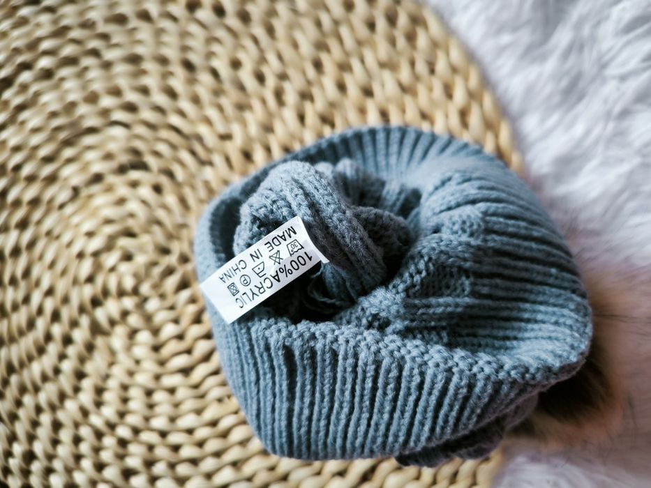 Czapka jesienno-zimowa z dwoma pomponami szara 1-3 lata