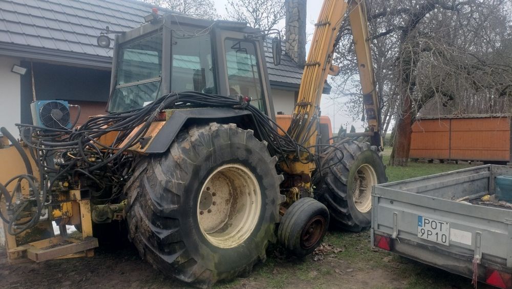 Renault 110.54 z ramieniem herder kosiarka wysięgnikowa do poboczy