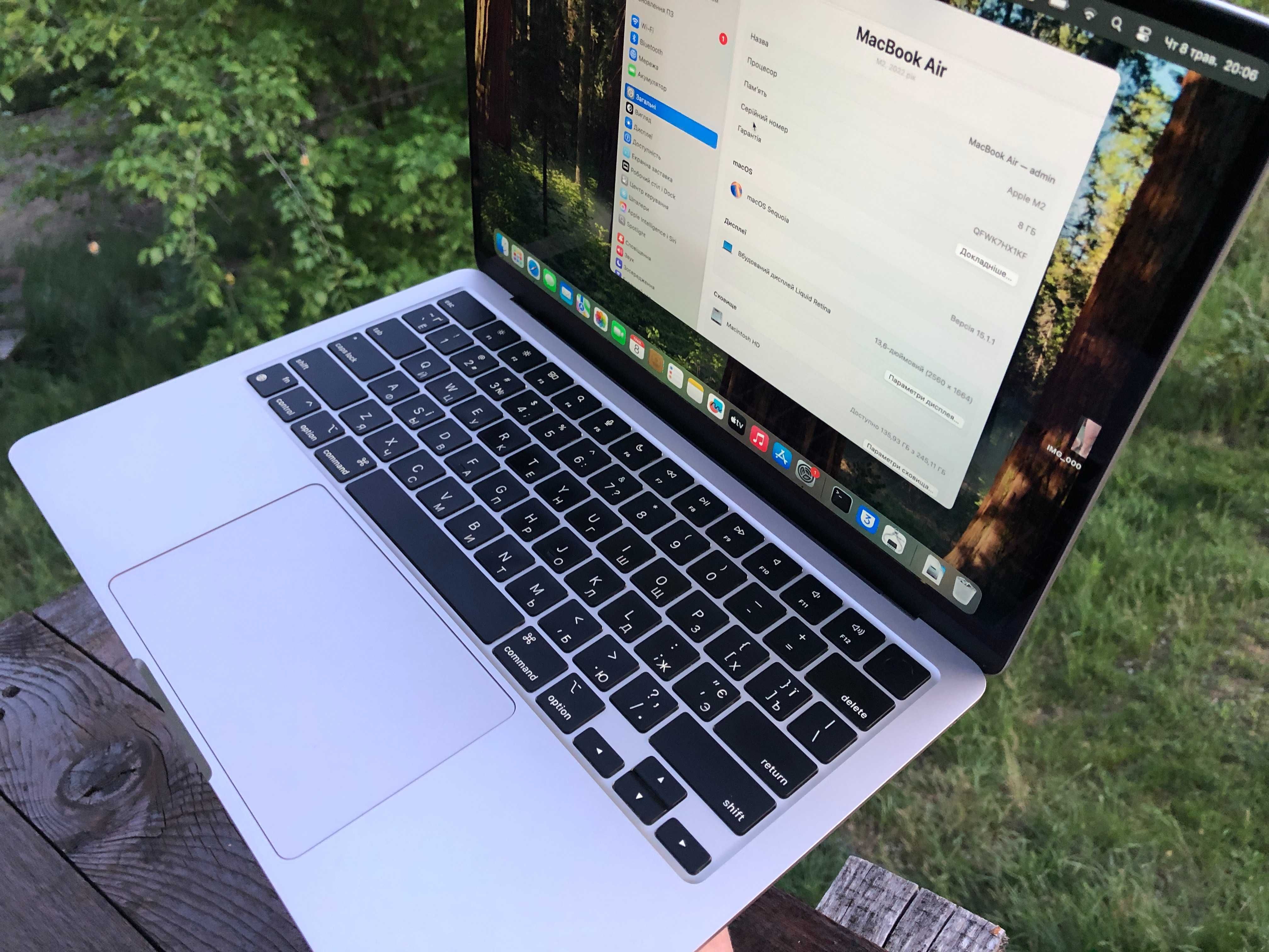 Apple MacBook Air 13.6” M2 2022 Silver 8/256Gb