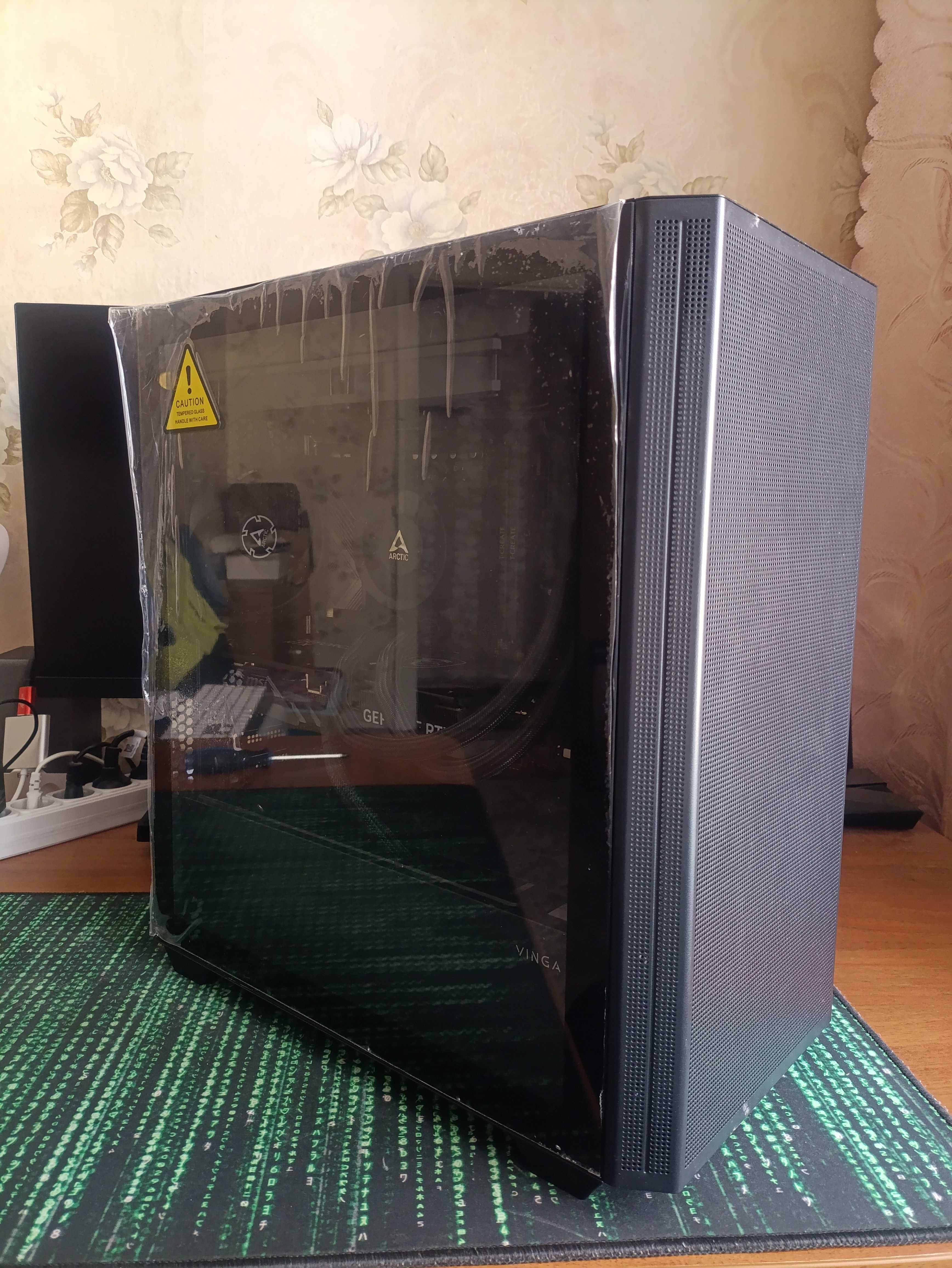 Корпус Vinga Cello + 5 Arctic P12 PWM PST