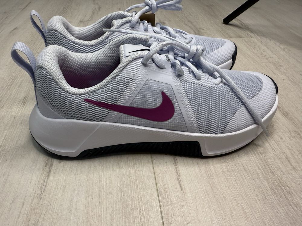 Кросівки для тренування Nike MC Trainer 3 FQ1830-004