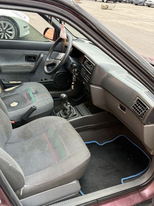 Продам Renault 19 1.7 бензин 1990р