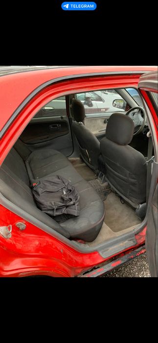 Honda Civic 5 на полном ходу каждый день.