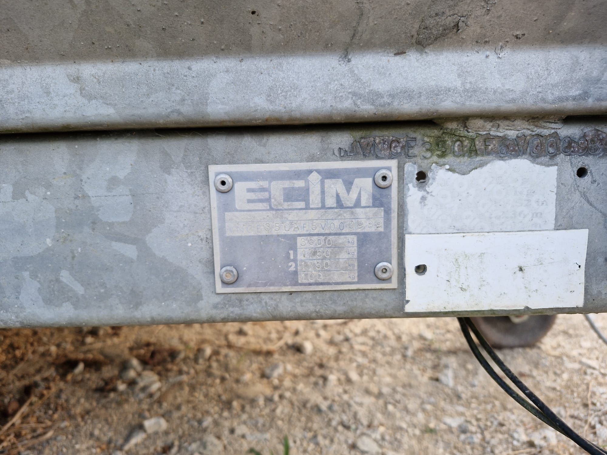 Aluguer de Reboque 3.5t para Máquina – 150€/dia