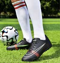 Obuwie piłkarskie buty lanki turfy orlik futbolówki