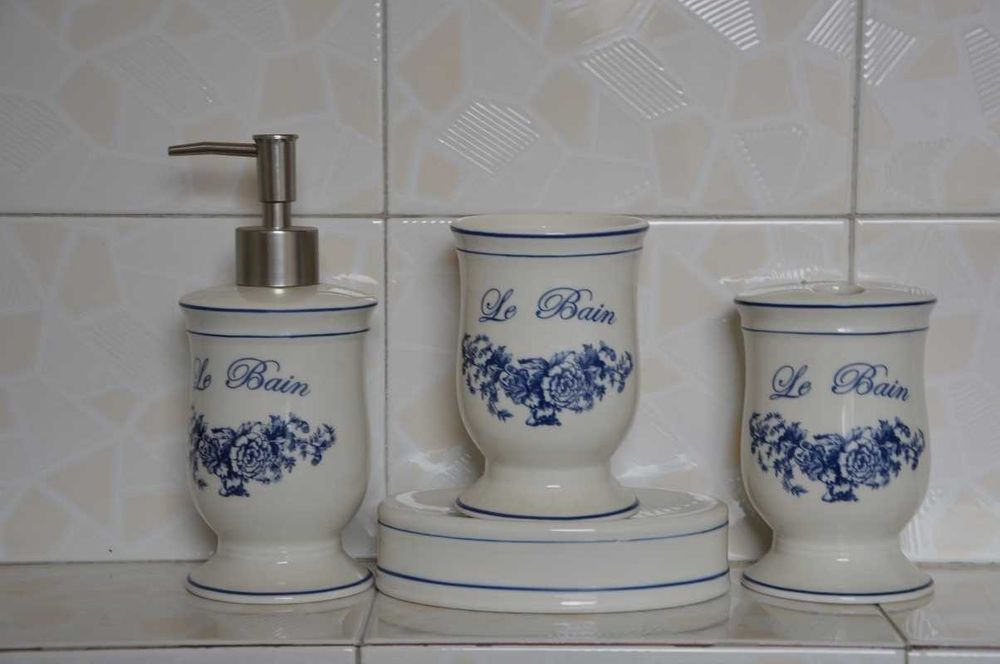 Komplet łazienkowy ceramika kobalt