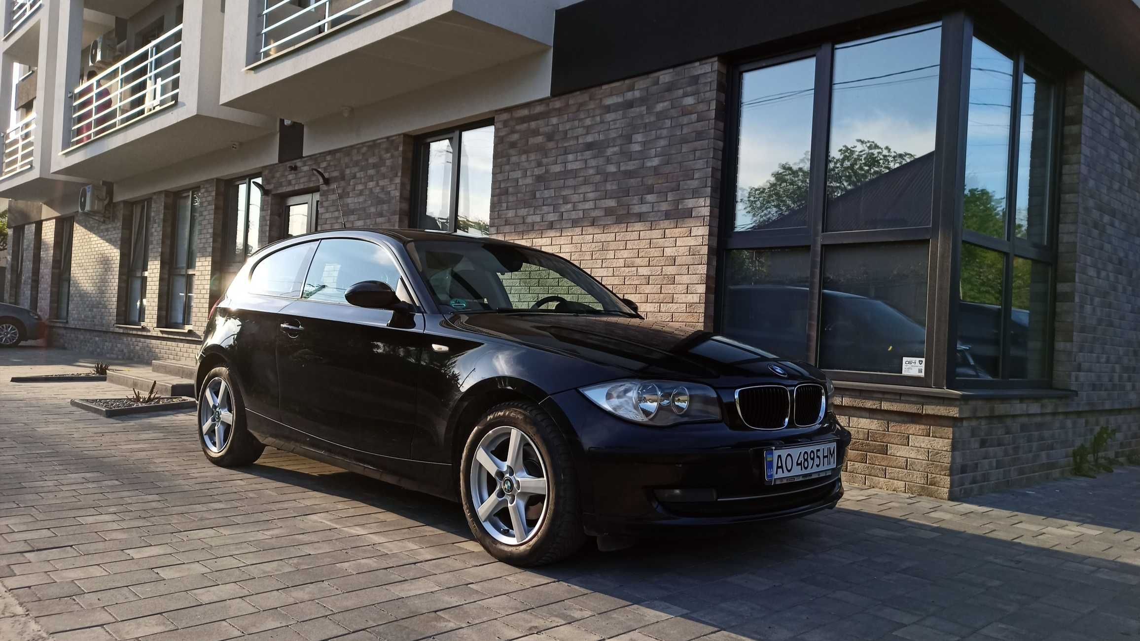 Продам BMW 116i бензин