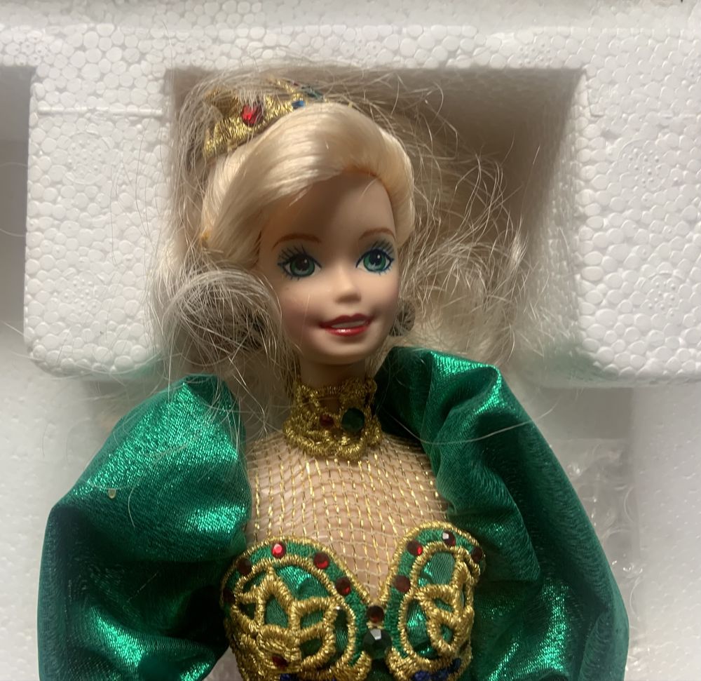 Barbie em porcelana HOLIDAY JEWEL Doll 1995 NRFB