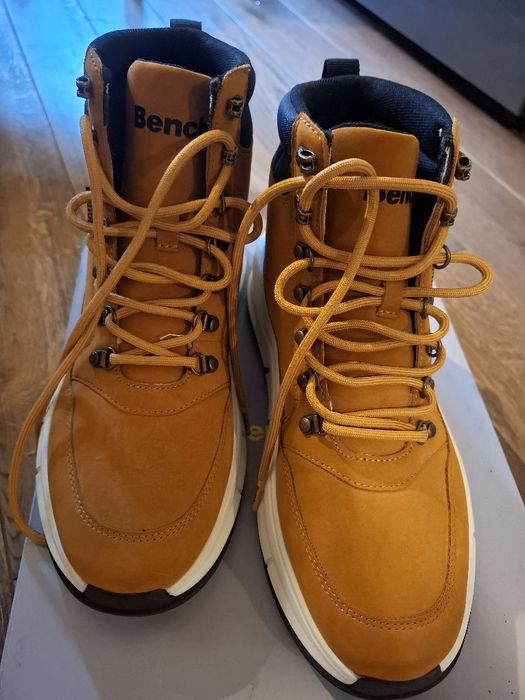 Nowe buty bench róż. 42