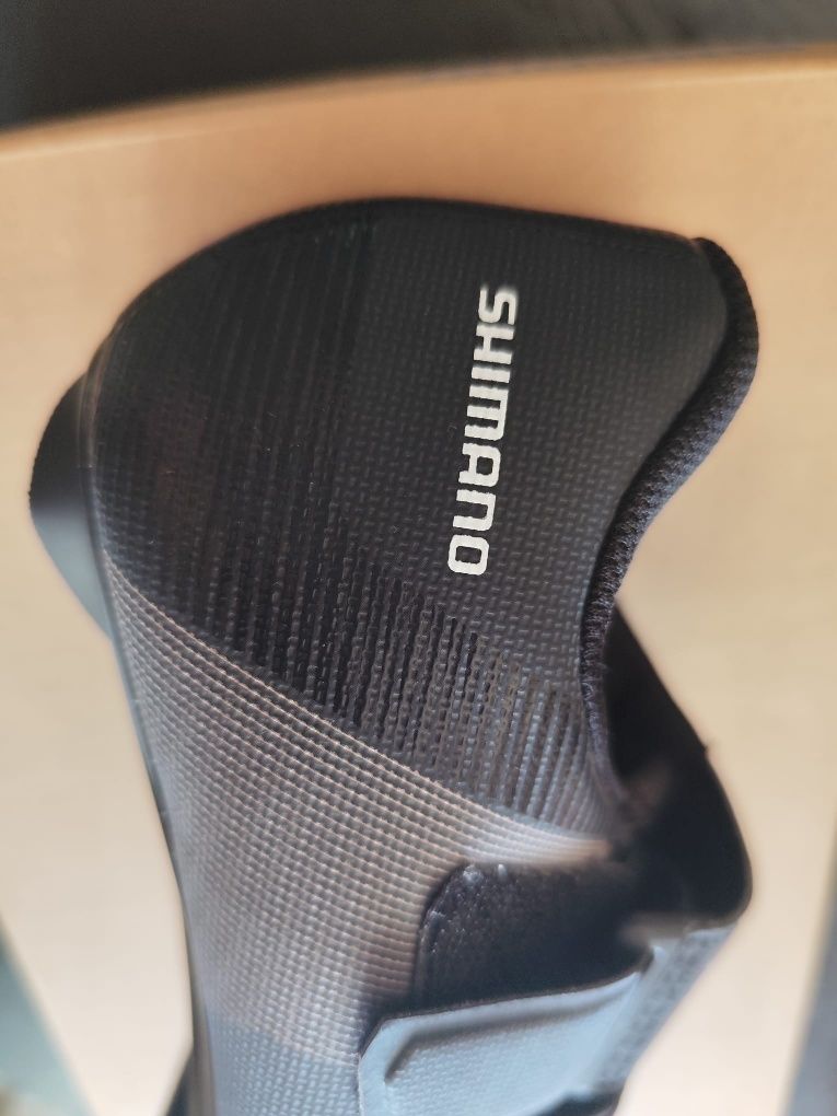 Buty rowerowe szosowe SHIMANO SH-RC100, rozmiar 37 – jak nowe!