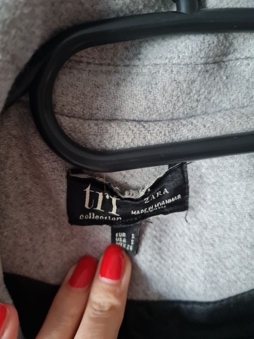 Zimowy płaszcz zara