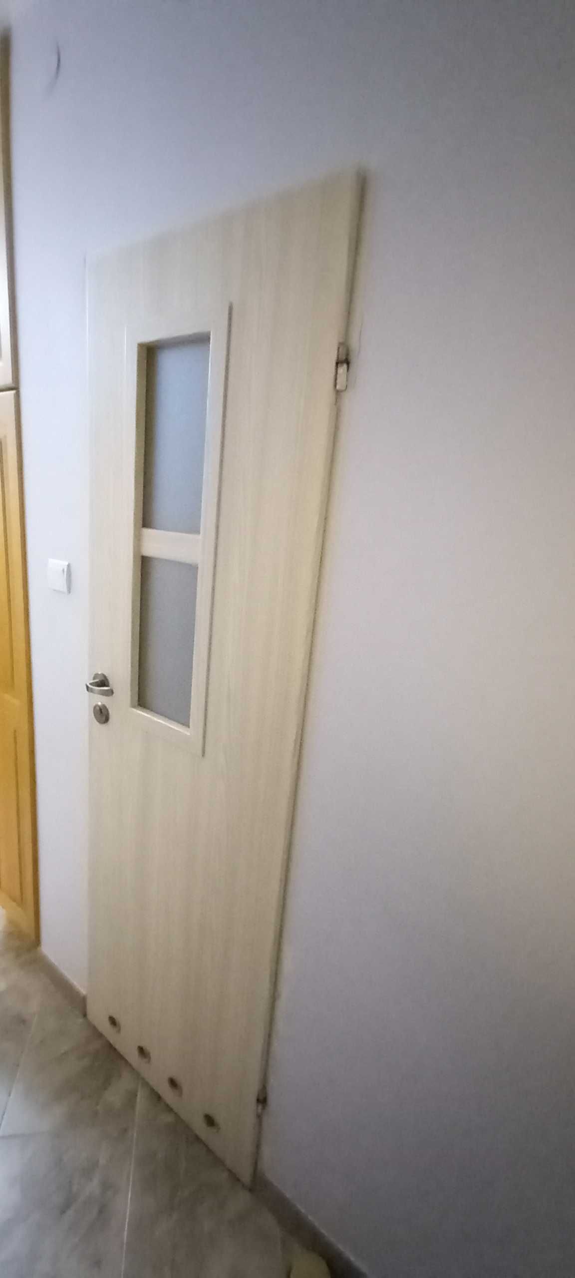 Drzwi do wnętrza mieszkania -6 sztuk