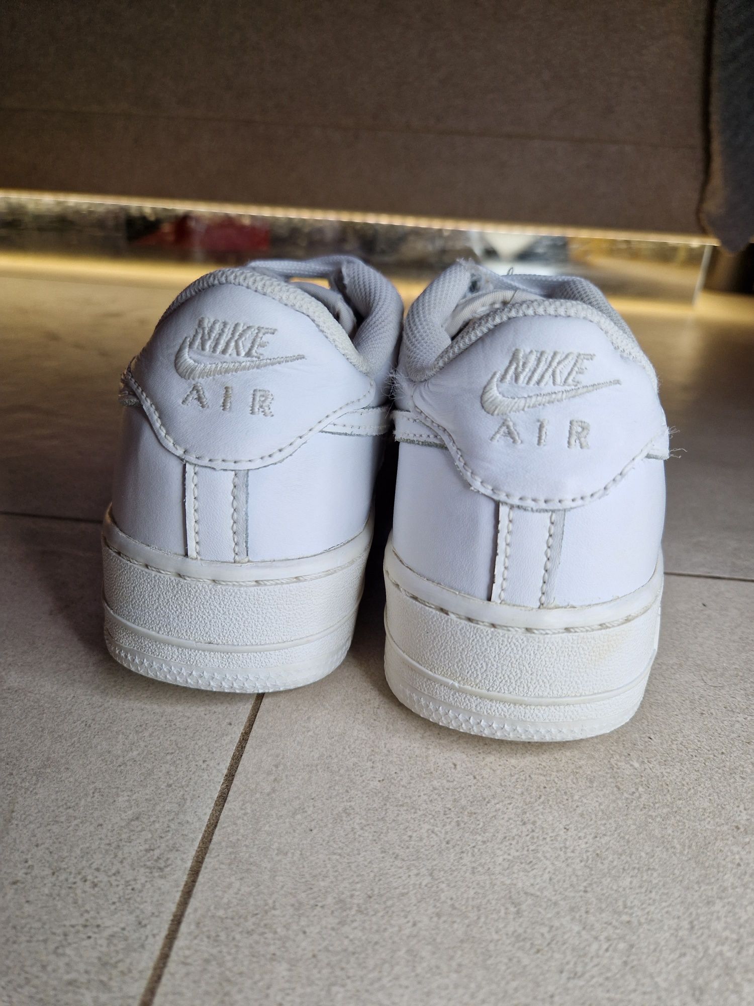 Nike Air Force 1 Low White Rozmiar 38,5