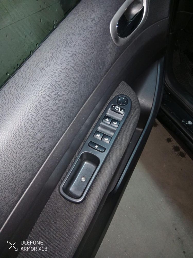 Peugeot ano 2004 nada a fazer