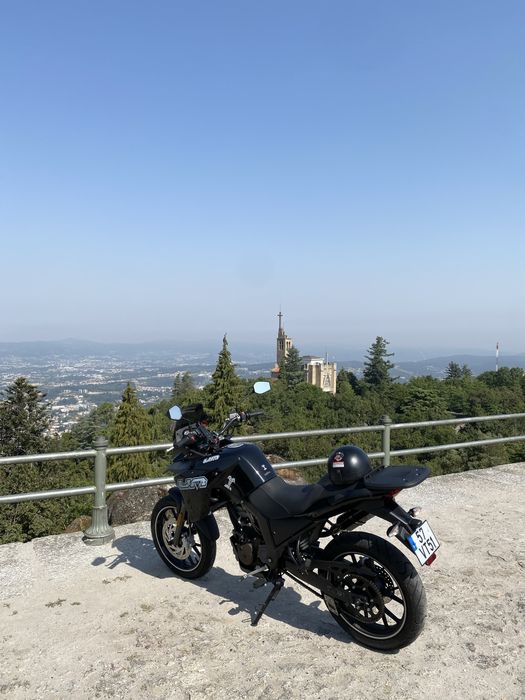 UM DSR Adventure 125cc 15cv