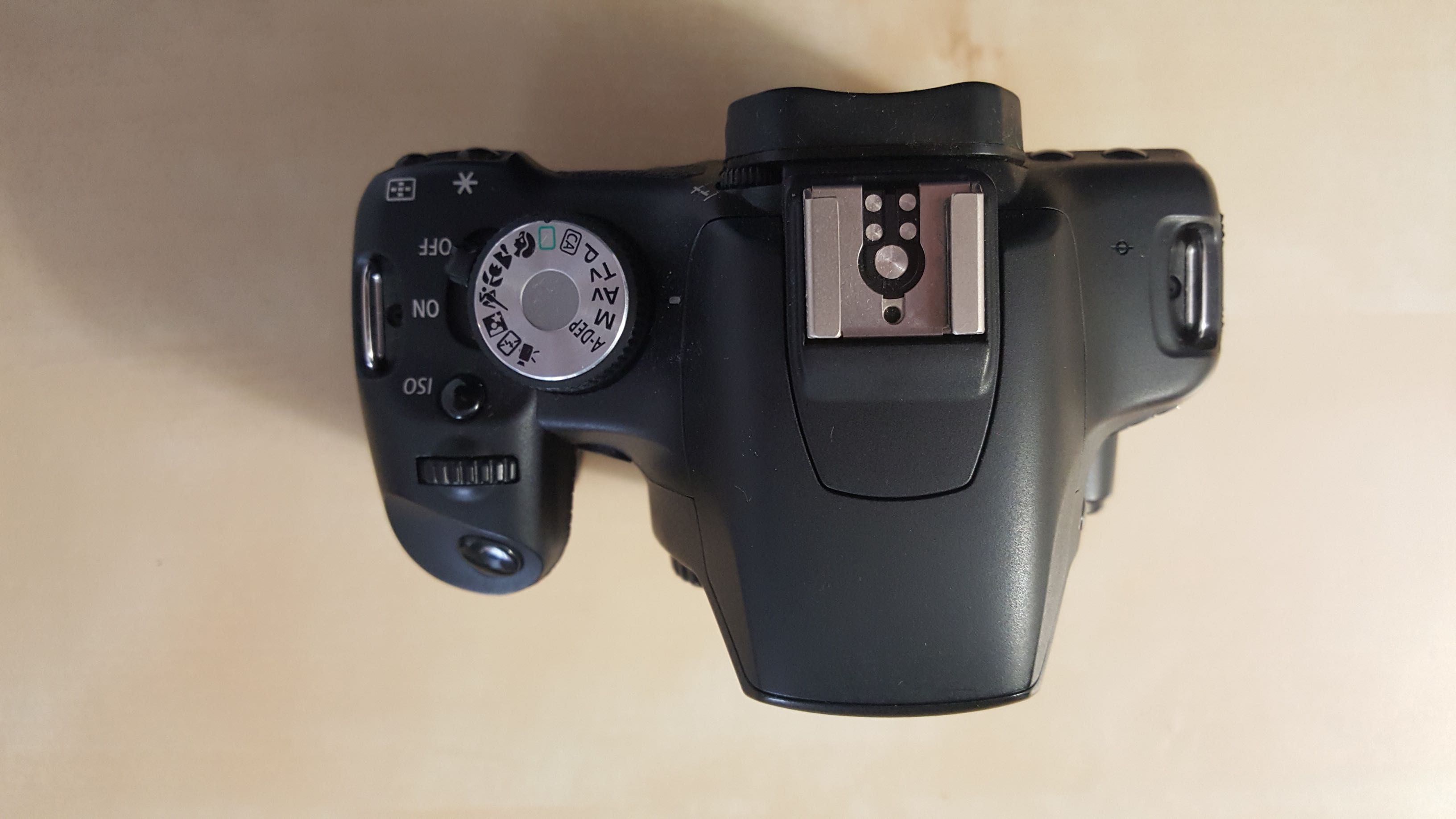 Canon EOS 500D (só corpo) + acessórios