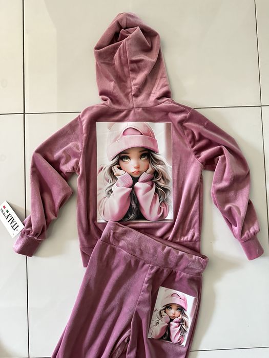 Dres dla dziewczynki r. 4-14 lat