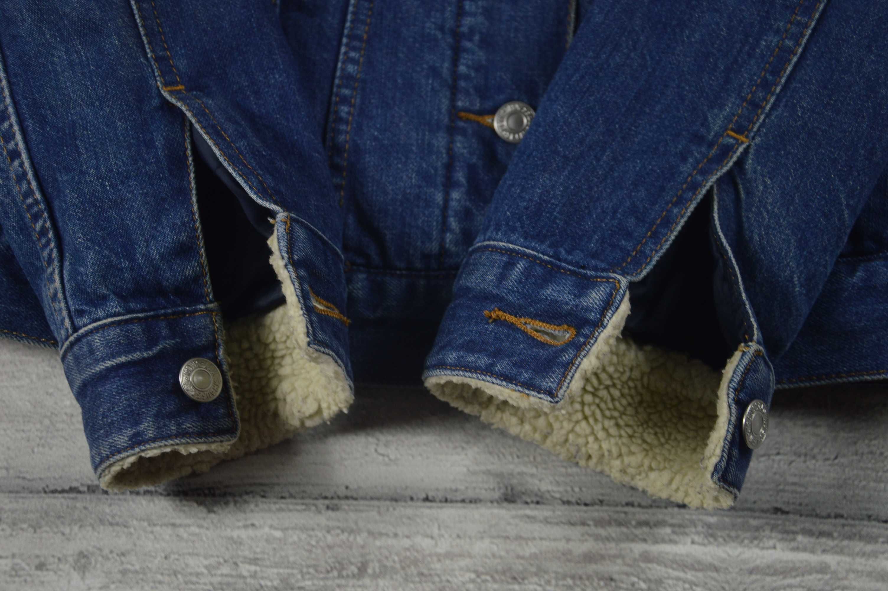 Levis damska kurtka sheerpa bomberka - XS