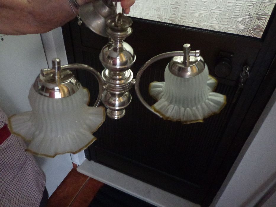 candeeiro de teto c/ 3 chaminés