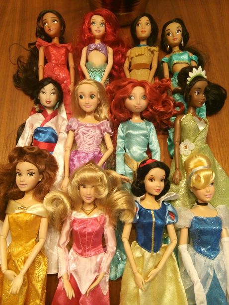 Disney Store,kolekcja księżniczek Disneya, Ariel,Vaiana,Aurora,Elena