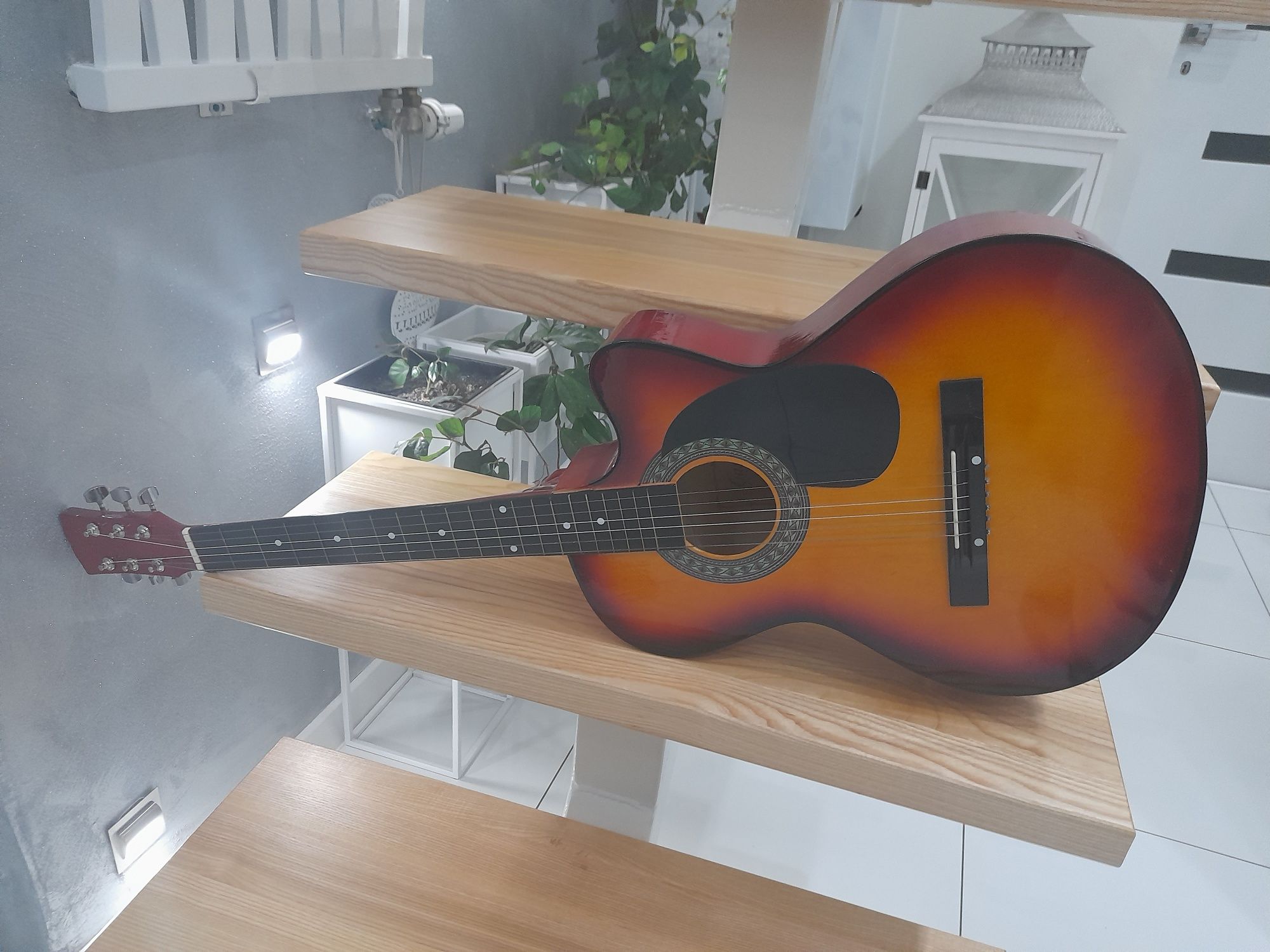 Gitara akustyczna Castelo G3 rozmiar 4/4 kolor podpalany