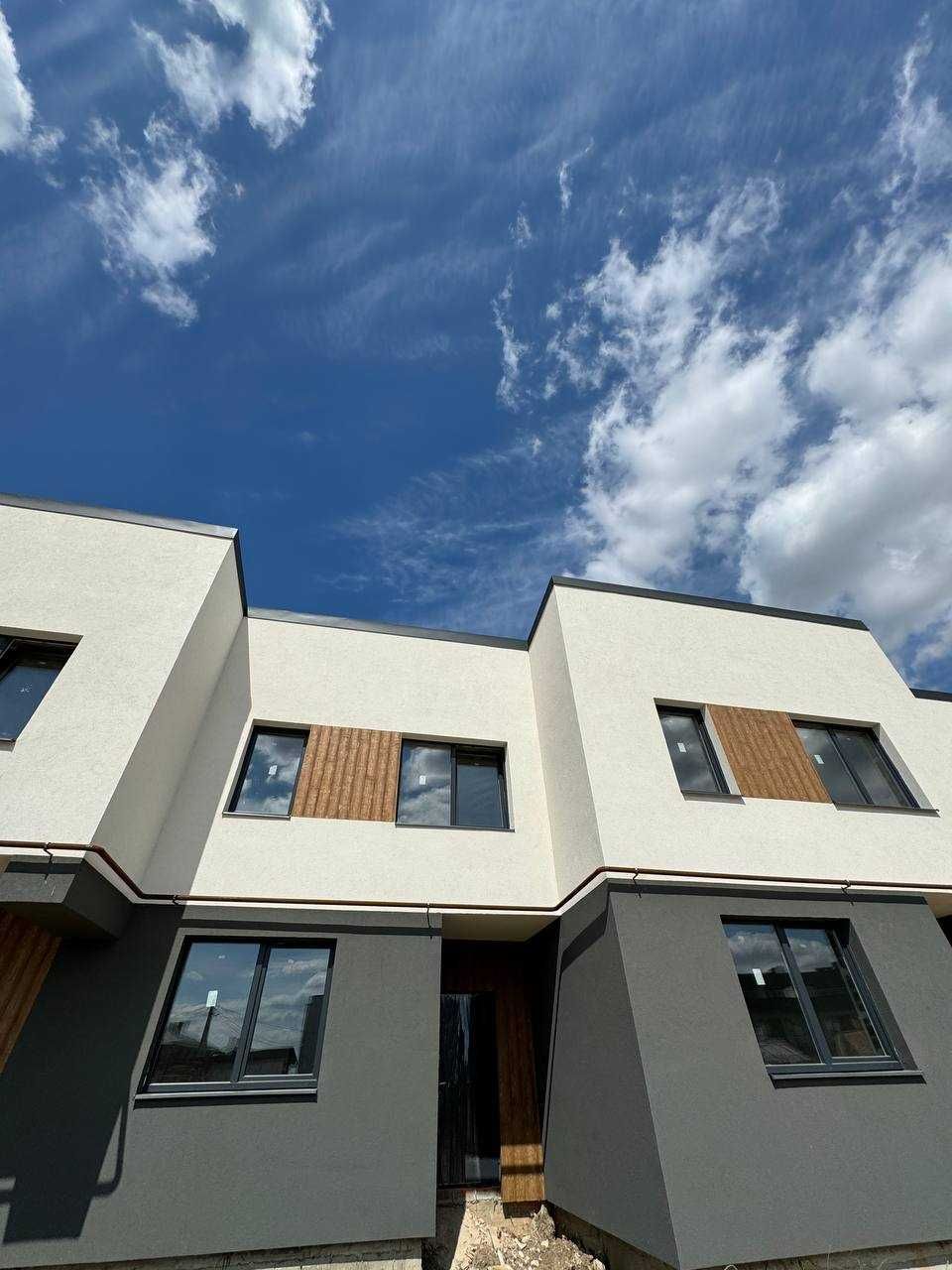 Вже збудований Таунхаус 118 м2 з всіма міськими комунікаціями, розтерм