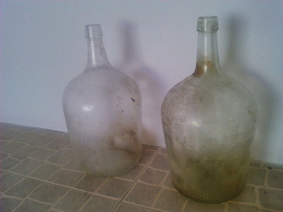 Garrafões decorativos vidro