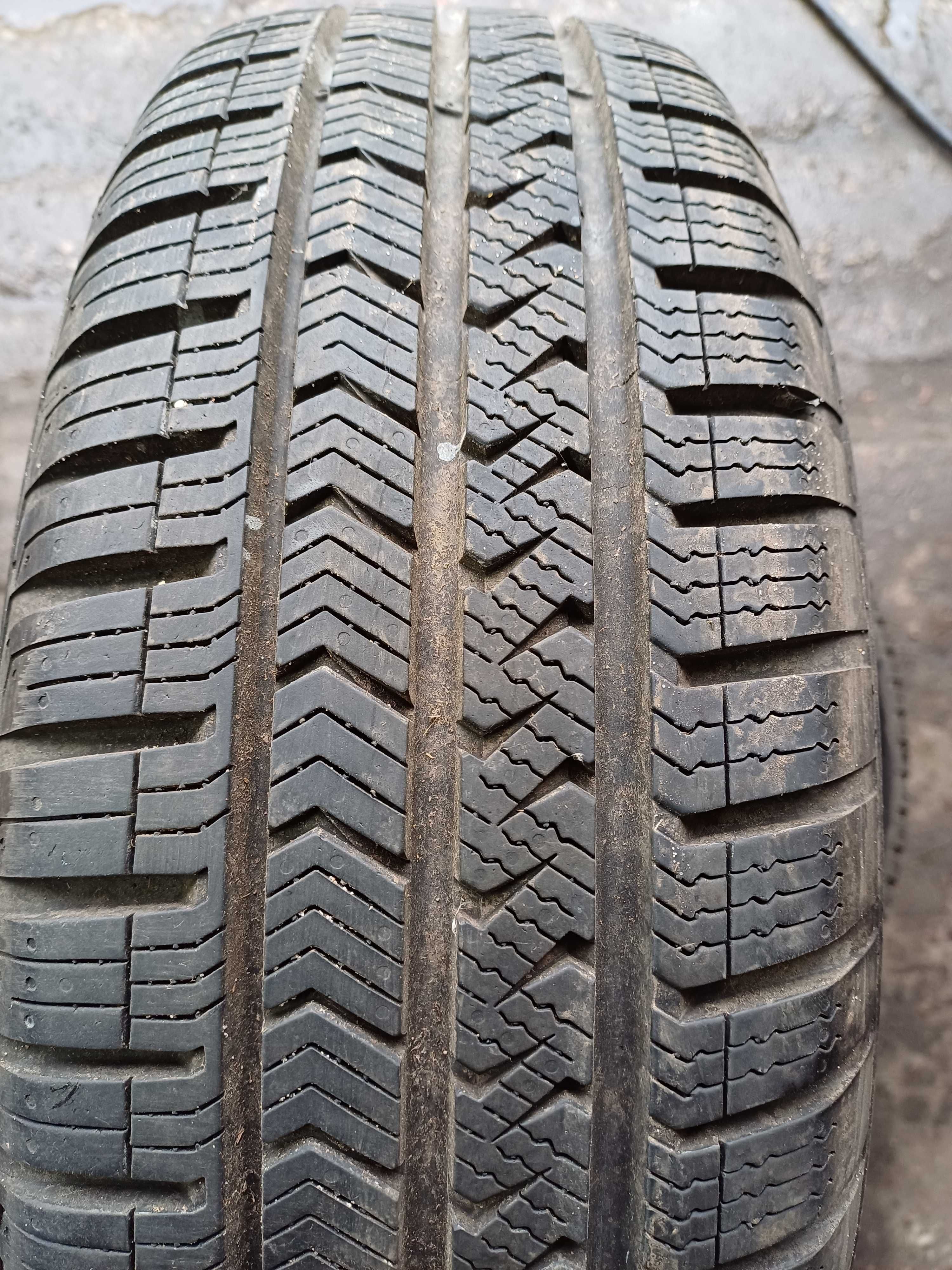 Vredestein Quatrac 5 175/65 R14 82T 2018r